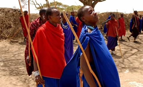 Video. Unusual dance of the Masai tribe. Masai village. Tanzania.