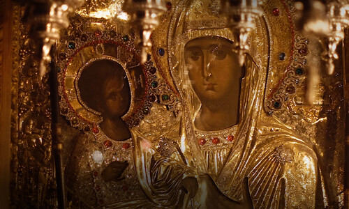The third film from the series "Miraculous icons and holy relics of the monasteries of Mount Athos".  [English subtitles].