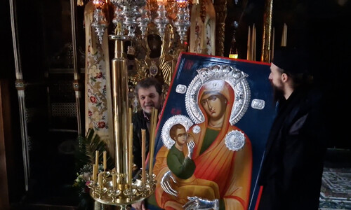Copy of the miraculous image of the Blessed Virgin "Mammal" in Russia.